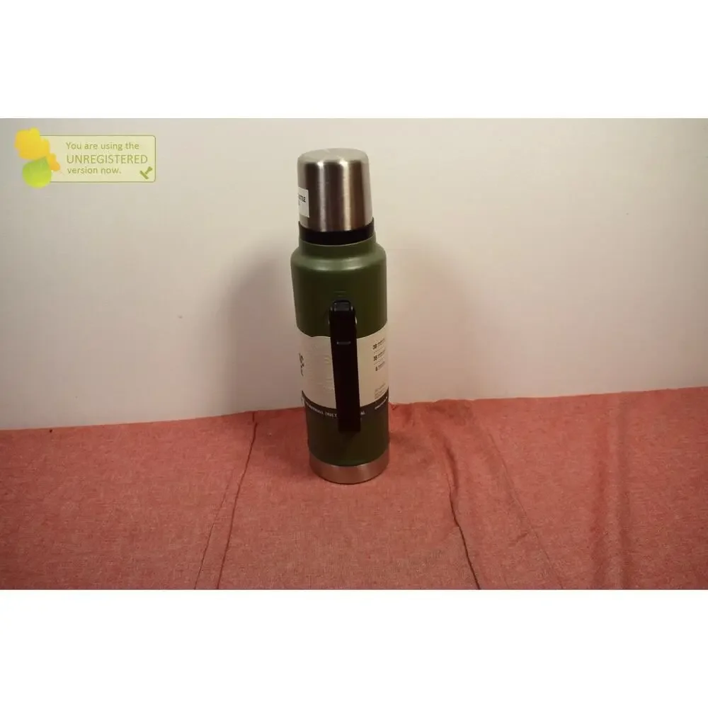 Stanley 48oz Legendary Classic Bottle Green - Picture 4 of 13